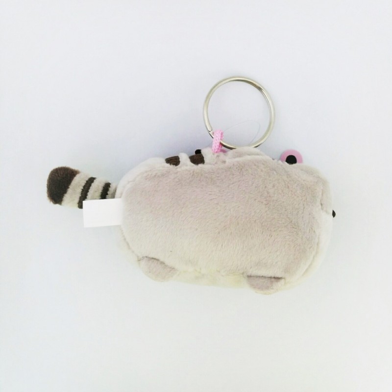 pusheen keyring