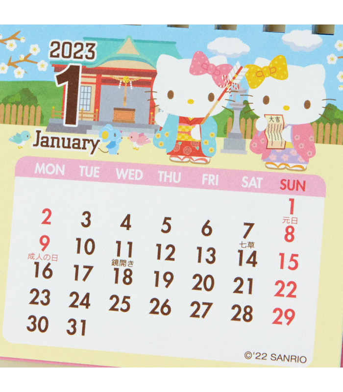 Hello Kitty Mini Desk Calendar: 2023